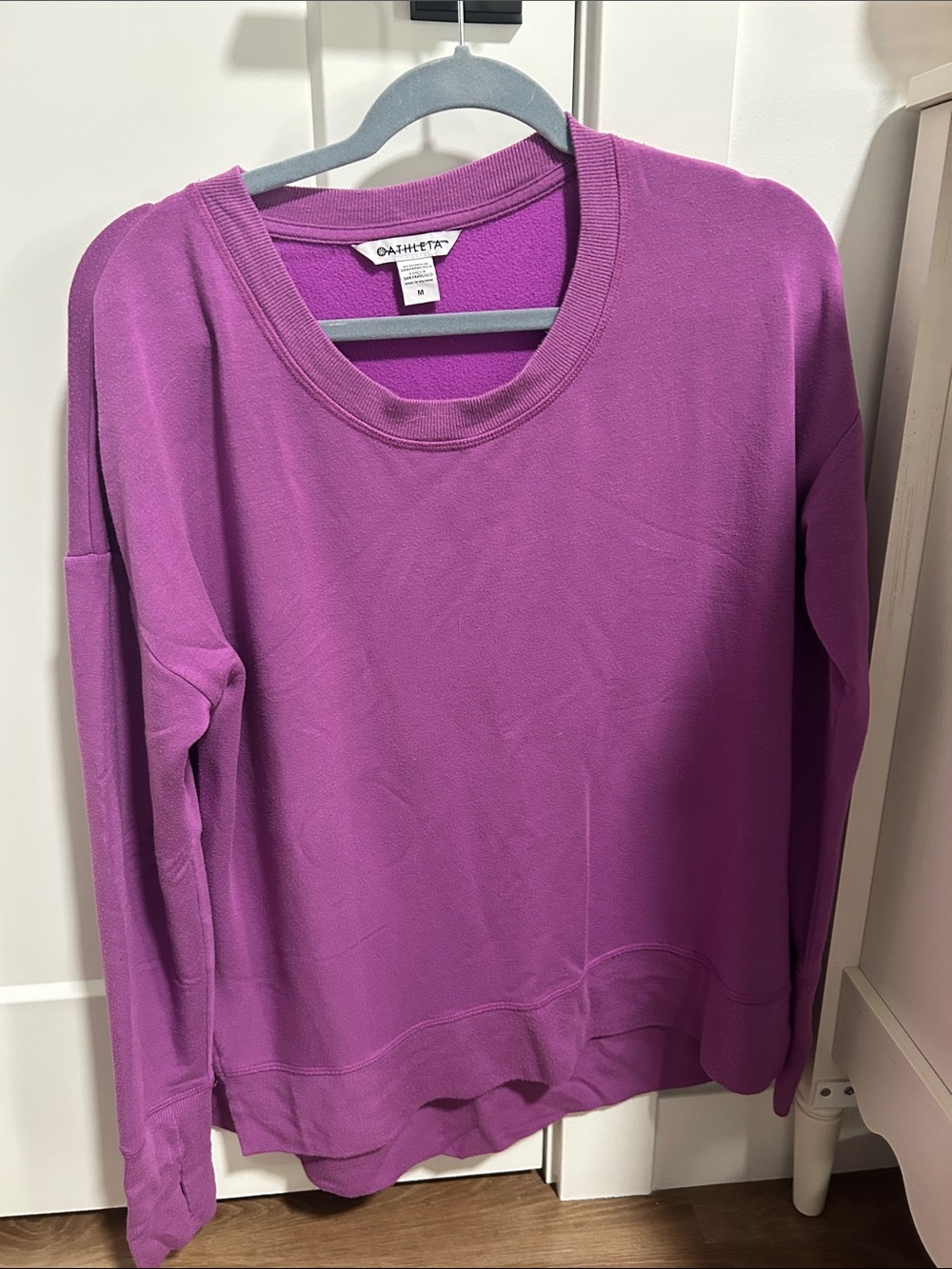 Athleta Crewneck Pullover Sweatshirt in Magenta